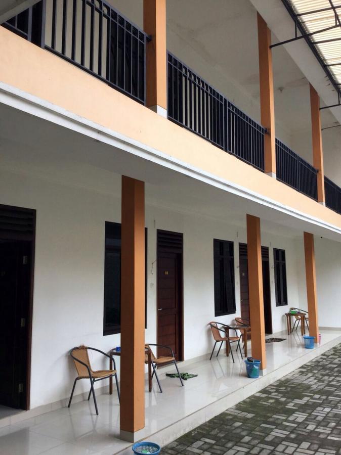 Sentro Hotel Wonosobo Exterior photo